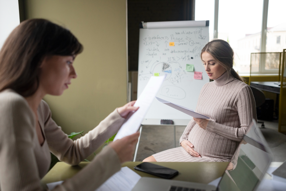 Importancia de la protección a trabajadoras en situación de embarazo y lactancia en puestos de trabajo con riesgo